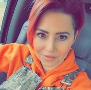 Meet your Posher, Laura beth